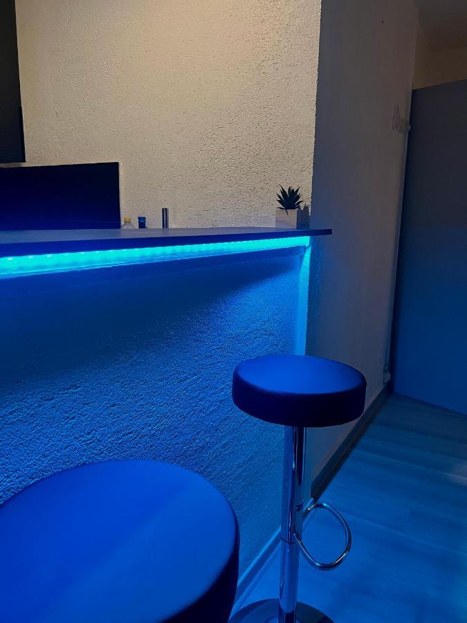 Cocon Wifi Netflix Parking Gratuit Apartment Белфор Екстериор снимка